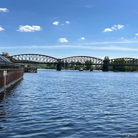 Апартаменты By The River Прага